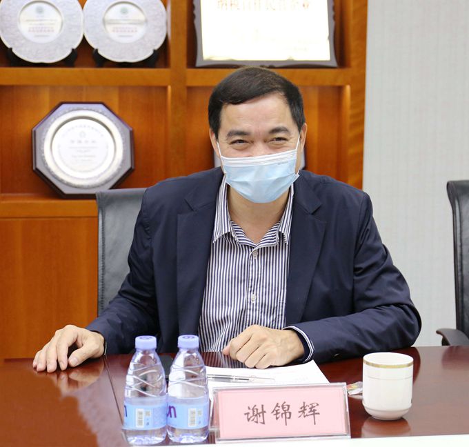 丽江市机关事务治理局副局长谢锦辉_副本.jpg 丽江市机关事务治理局副局长谢锦辉_副本.jpg